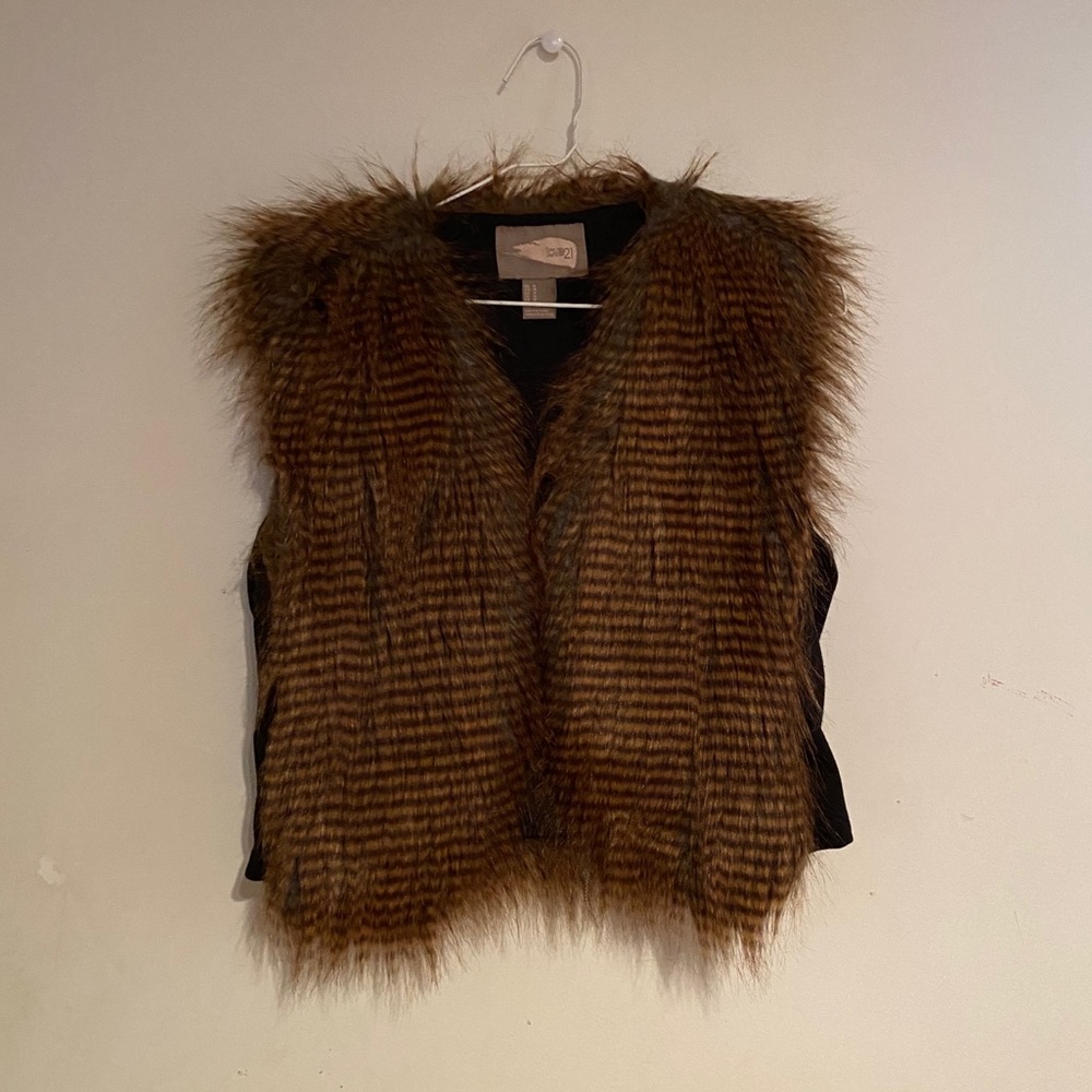 Forever21 faux fur vest